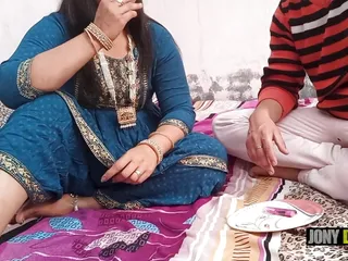 Kothe Pe Apni Hi Randi Ammi Ko Chodne Pahuncha Ladka, Fer Dekho Kya Hua Part 2 Jony Darling free video