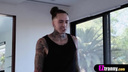Gorgeous Big Boobed Tranny Analyzed By An Inked Guy free video